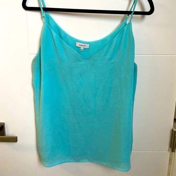 Aritzia Tank Top Size L - Picture 2 of 2